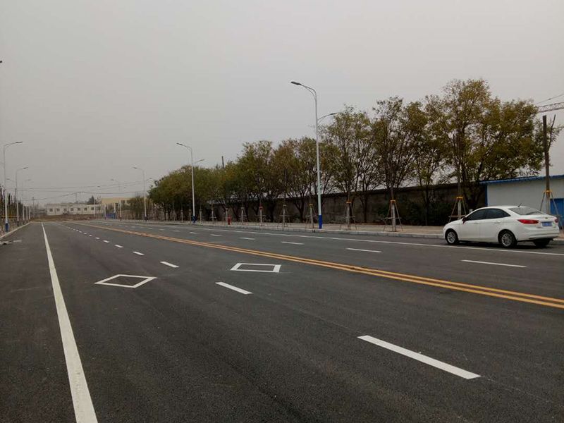 宋元瓷規(guī)劃二路道路、綠化及配套設(shè)施實(shí)景圖